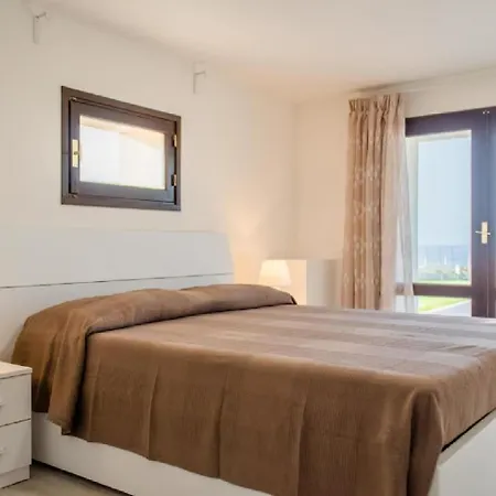 Villa Susy Sea View With Pool דירה